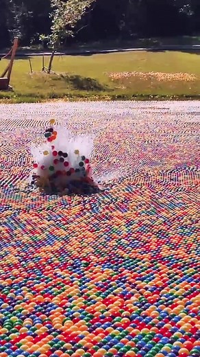 1 million ball pit balls #ballpit #prank #beepbeep