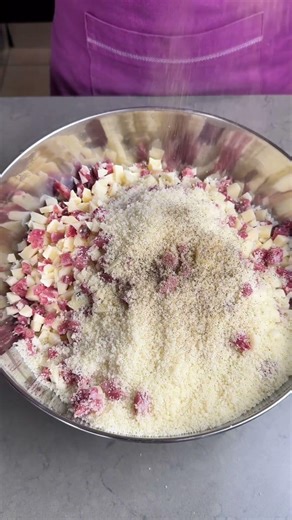 Neapolitan Casatiello Stracciato: The Ultimate Recipe #italiancuisine #casatiello