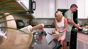 At Lennar, we want the homebuying process to be easy for our new homeowners. This video features Wendy and Earl sharing their story on why they chose Lennar to be their forever home. Learn more about our Trade-Up program here: http://spr.ly/6181EBC5v | Lennar