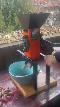 Manual pecan cracker #machine