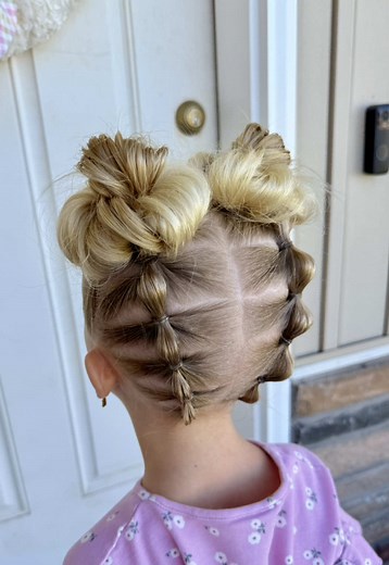 I was ready to just keep going if it would be acceptable 🤣 #summerhairideas #bubblebraidhair #festivalhair #throwbackhairstyle #hairinspoforgirls little girl had, had ideas, how to do a bubble braid, fun hair ideas @Glow Beauty Hair @gimme beauty @Nightie Nails