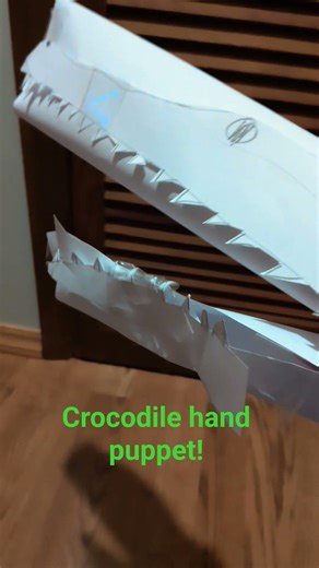 crocodile hand puppet