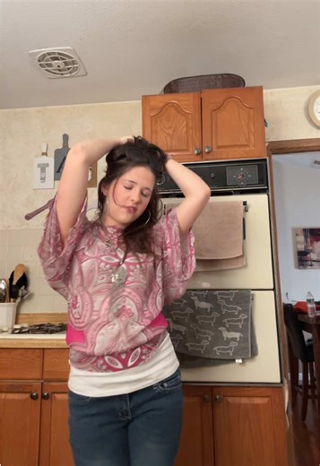 Alexa 💗 (@alexaa.bb)’s videos with original sound - effctlessly ˗ˏˋ ✞ ˎˊ˗