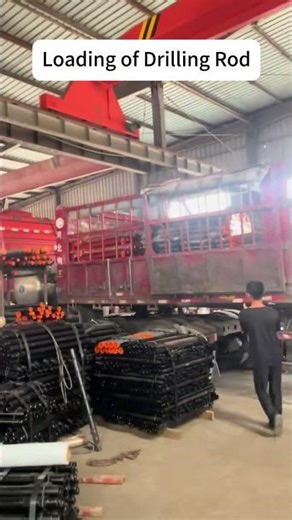 Loading of Drilling Rod V #drillingequipment #workingrigs #drillingrig