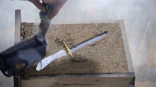 Amazing knife from aluminum and old file