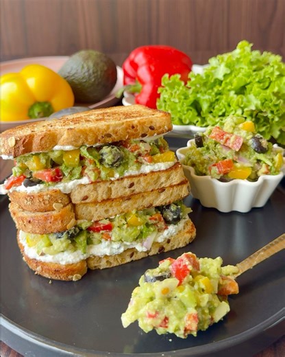 Go try this Healthy Avocado Sandwich! 🥑 Quick, tasty, and a great way to add protein to your breakfast.Full recipe in the comments! ⬇️ ( Full Recipe in the comments below 👇) #avacadosandwitch #Avocado #avocadotoast #healthysandwich #sandwiches #weightlossrecipes #dietrecipes #healthybreakfast #breakfast #viralreelschallenge #facebookpostシ #viralvideochallenge #viralchallenge #trendingpost #trendingreelsvideo #reelschallenge #mumbaifoodiz | Mumbaifoodiz
