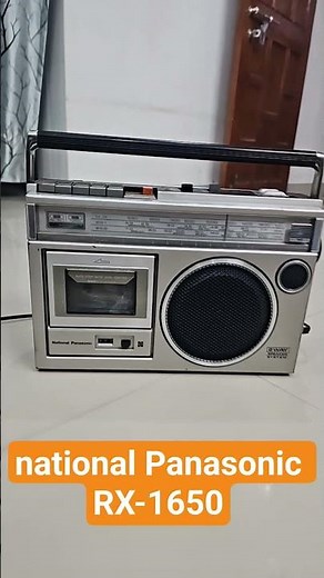 vintage National Panasonic RX-1650T radio cassette recorder. (9023321435)