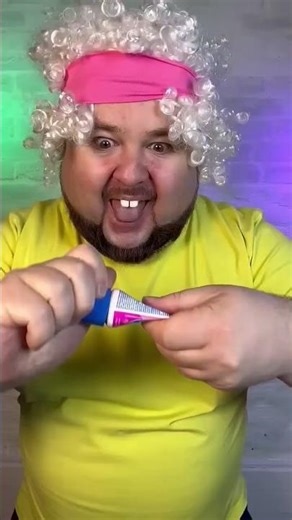 How to use toothpaste🥹