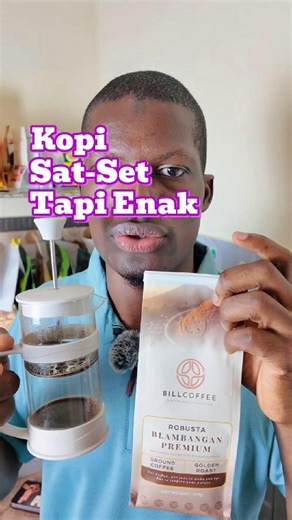 Robusta kamu pasti lebih enak lagi dengan French Press. But aku Robusta pekat dan cendrung pahit tapi degan french presh, robusta bisa dinikmati seperti kopi lain. kalau kamu suka robusta, dengan mengunakan french press, rasanya bisa lebih ringan tapi tatap mendapatkan charakter yang kamu sukai di kopi robusta. @billcoffee.official | Famara Jawla