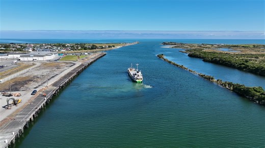 📣 Tenders Open – Port Sounding Vessel Procurement Grey District Council is inviting tenders from suitably qualified and experienced contractors for the Port Sounding Vessel Procurement Contract No: GDC 2025–26–38 | Location: Greymouth This procurement forms part of the Port of Greymouth redevelopment, supported by $2.3 million from the Government’s Regional Infrastructure Fund (via MBIE Kānoa) and $1.2 million from Development West Coast. 📄 Tender documents available: from 12.00 noon, Friday 9