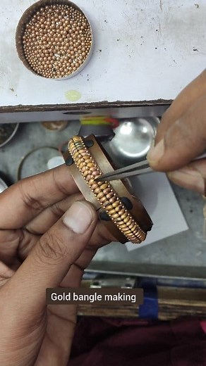 Gold bangle designs and making process, সোনার এই চুড়ি টা কিভাবে তৈরি হচ্ছে দেখুন, How is made gold jewellery, How to learn gold work #jewellery #reel #design #goldbangles | Gold tutorial