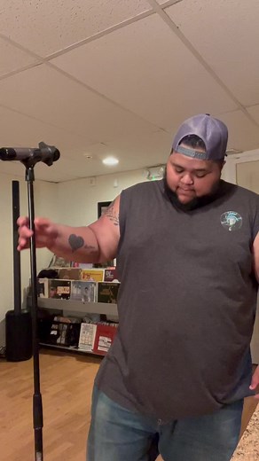 I DO NOT OWN THESE RIGHTS cover: billie jean enjoy!!