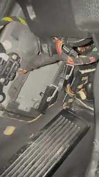 Réparation boîte BSI (FRM BMW) bmw Seri 1 118d 2011