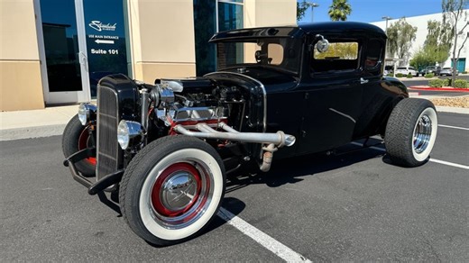 1930 Ford 5-Window