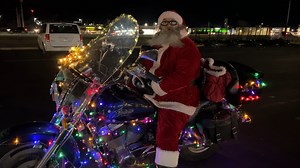 Motorcycle Santa is in Circleville! Have you seen him? Hes riding around making everyone smile and sharing in Christmas Cheer. | Scioto Post