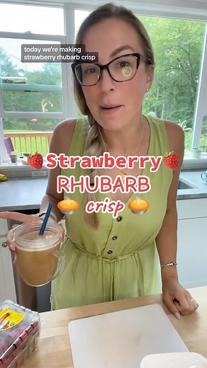 39K views · 111 reactions | Perhaps my most realistic baking video to date  #baking #strawberryrhubarb #pie #newengland #maine #motherhood | Meredith Steele | Facebook