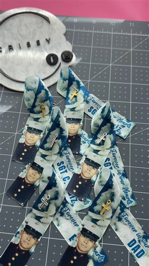 Memorial ribbons for our fallen warriors! #shopsmall #memorialribbons #military #marines