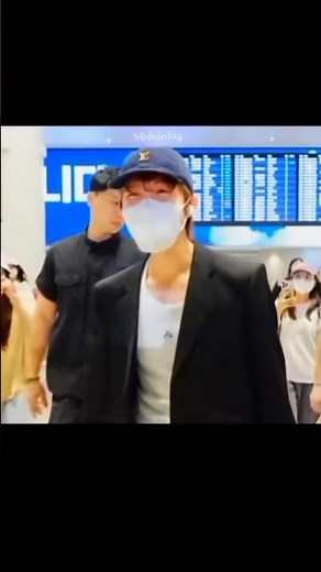 Hobii is back in Korea 💜💫#jhope#Hobi#korea#short