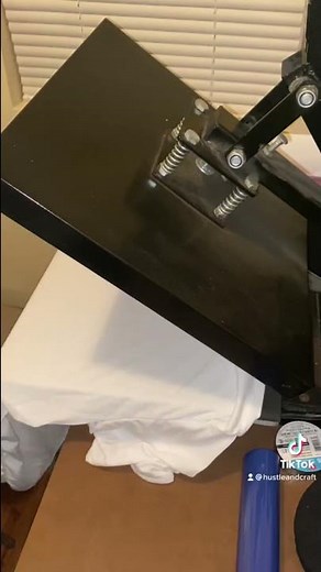 Best Gildan Tees To Use For Custom Printing