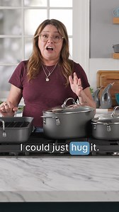 13K views | The ultimate roasting pan for big family feasts! Perfectly cook turkeys, hams & more with our super functional nonstick pan Includes reversible rack for even browning. Get ready to impress your loved ones! Order now and make this holiday season unforgettable | Rachael Ray | Facebook