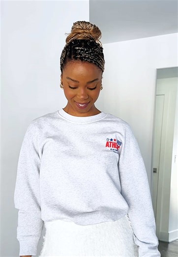 How to Style Knotless Braids into a Bun