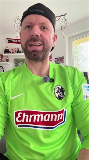 Heute ist endlich wieder Heimspiel! Gibt es die drei Punkte für den SCF? Wie ist euer Tipp? 🤍❤️⚽️🤩😊 #blind #fußball #bundesliga #scfbmg #scfreiburg @SC Freiburg @Bundesliga @diefohlen