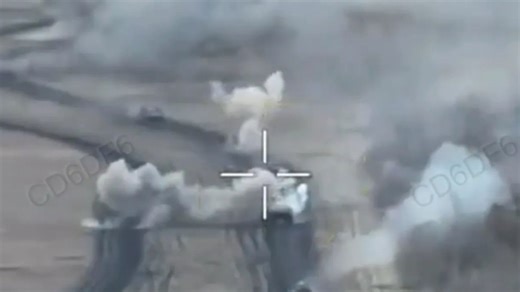 Watch fearless solo Ukrainian tank wipe out ENTIRE column of Putin armour