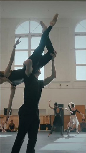 An American in Paris Rehearsals - Christopher Wheeldon #TheRoyalBallet #Ballet #Musical