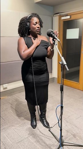 Gabriyel Thomas performs “Memory” from CATS for ABC Perth