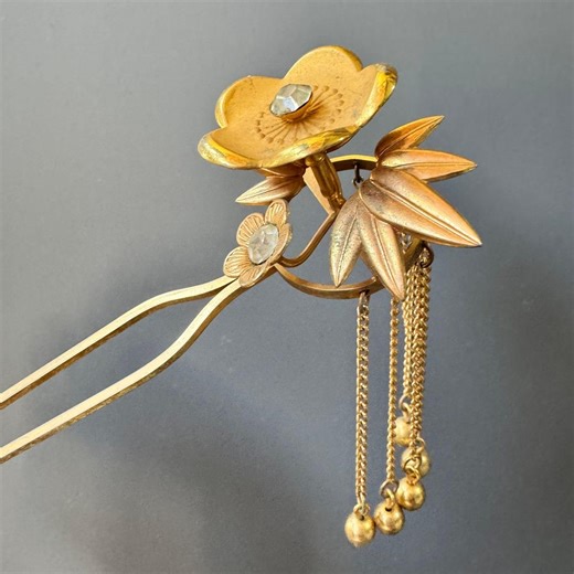 Vintage Japanese Kanzashi Hair Pin, Floral Hair Stick With Tassels, *as-is* With Missing Tassel & Patina - Etsy