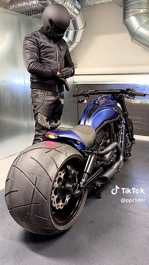 Custom Harley Davidson V-Rod Modifications