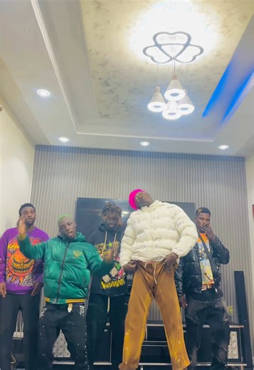 #tiktokgalsen221🇸🇳👋 @Milka dance bounekh @Hubert dance bou nkh @Papa danseur 🕺❤️✅ @Diarista dance bou nkh💃🏿🥹🎊 @taph_art_Capi MDR🇯🇲❤️ @Louzcapibfd @prettÿ ndeya🥰