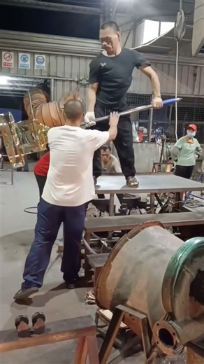 Glass Art Masterclass 56