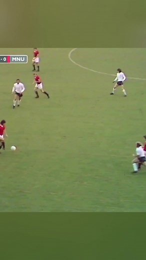 Tottenham vs Manchester United: January 1976 Highlights