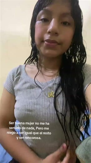 Videos de ℳ𝒾𝓈𝒽𝑒𝓁𝓁⚡ (@ana_xzy4) con “Es Por Ti - Remastered 2022 - Juanes”