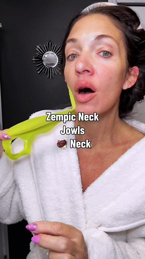 Dr. Melaxin CACTOX V Lifting Chin Mask for Saggy Chin & Jowls