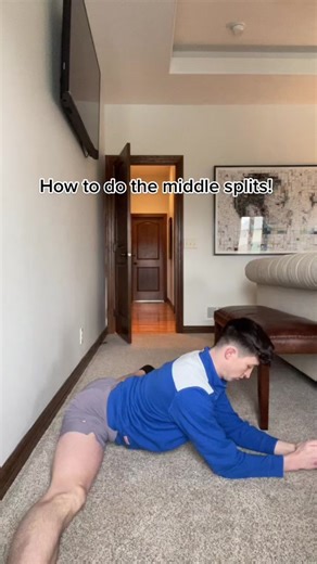 How to do the middle splits! #middlesplits #splits #maledancer
