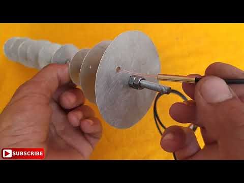 How to make a very strong WiFi antenna that receives a remote WiFi signal with a range of up to 5 km
