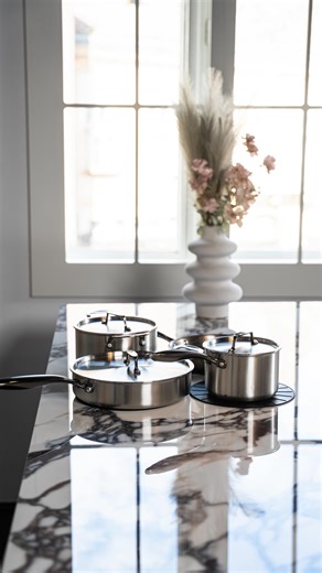 With Invisacook, your countertop becomes a fully multifunctional surface that adapts to everything you do in the kitchen. This invisible induction system is installed underneath a 12 mm or 20 mm ceramic countertop, allowing you to cook directly on the surface while keeping your kitchen clean, minimal, and beautifully designed. Unlike traditional cooktops, Invisacook lets you use the exact same area for multiple purposes. You can boil water, simmer sauces, sear ingredients, or prepare full meals 