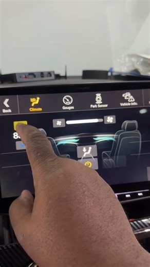 Rear climate control issue with maestro module RR2 and Alpine ILX – F511 ￼