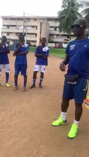 #coachbile #225🇨🇮 #humourfootball conseils aux joueurs