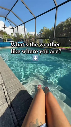 Meanwhile in Florida… ☀️ Pool weather over here. What’s it like where you are today? #momlifeunfiltered