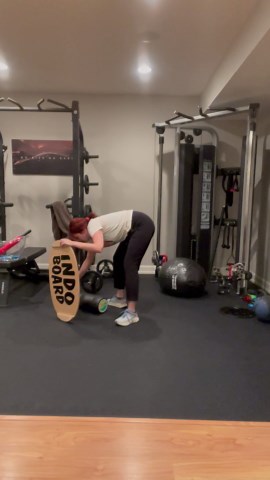 Woman Getting on Balance Board For First Time Miserably Crashes on Her Back