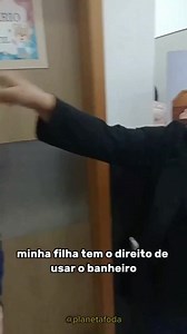 A agenda woke está levando nossa sociedade ao adoecimento psicológico. A subversão da identidade sexual está provocando uma convulsão social sem precedentes. Banheiros não são feitos de acordo com uma construção social, aquilo que você pensa ser, mas sim por um critério anatômico. Parabéns a essa mãe! | Carlos Jordy