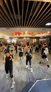BodyCombat isn’t just about sweating. It helps you burn calories, tone your arms and legs, strengthen your core, and improve stamina — all in one class. The punches and kicks work your whole body while boosting energy and relieving stress. Easy to follow, powerful to feel. Scan the QR code to book your trial class. #FitnessFirstPH #MakeItCount | Fitness First Philippines