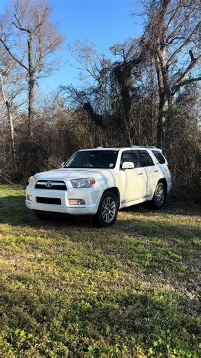 Explore the Toyota 4Runner Limited Features