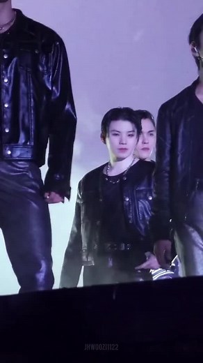 💦#woozi #우지 #seventeen #fyp