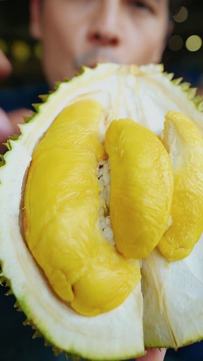 The King of Fruit: Exploring Durian in Kuala Lumpur | Malaysia Truly Asia