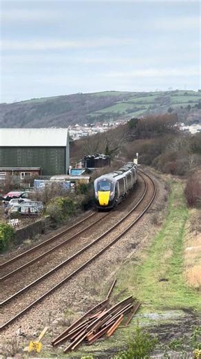GWR Class 800 bound for Carmarthen #railwaycontent #train #railway #trainspotting #trains #gwr