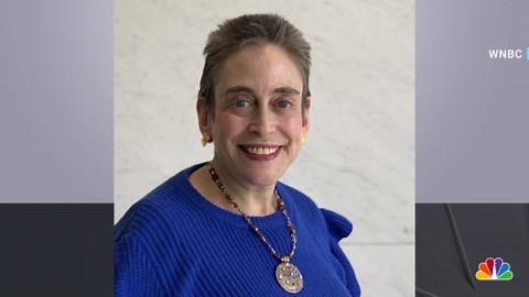 Subway attacker fractures woman's skull with hammer, kicks her down stairs